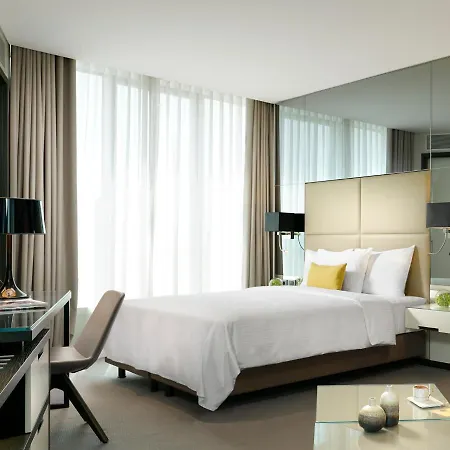 Centro Westside By Rotana Otel 5*