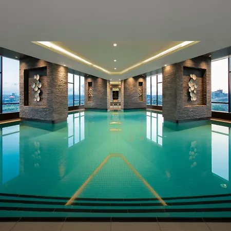 Centro Westside By Rotana Otel