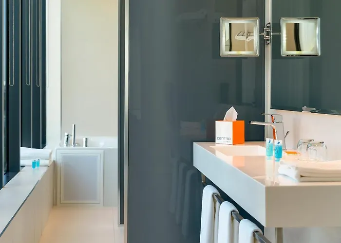 Centro Westside By Rotana 5*