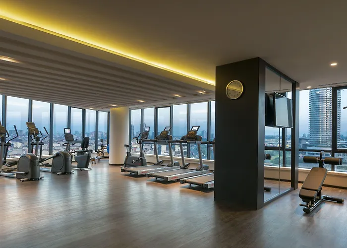 Hotel Centro Westside By Rotana