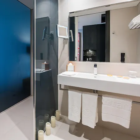 Centro Westside By Rotana Hotel Istanbul