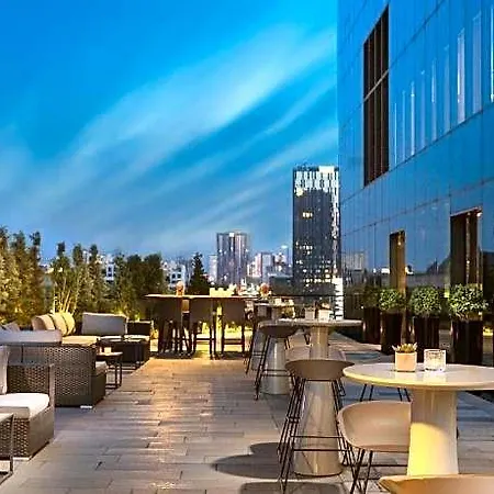 Отель Centro Westside By Rotana 5*