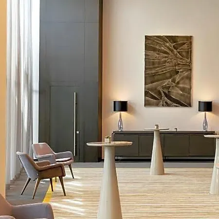 Отель Centro Westside By Rotana Стамбул