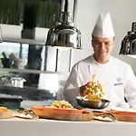 Centro Westside By Rotana 5*